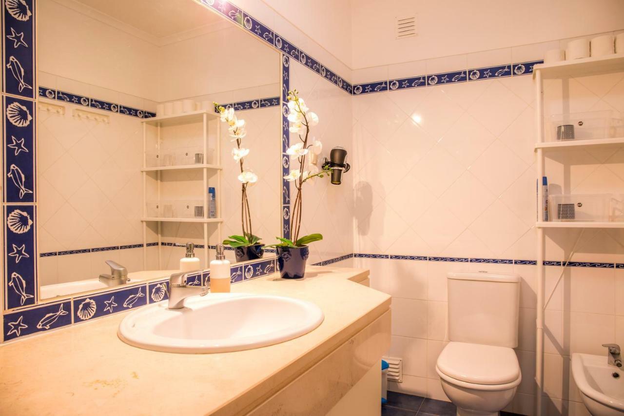 Vinyl Flat Bed & Breakfast - Rooms Lagos Exterior photo