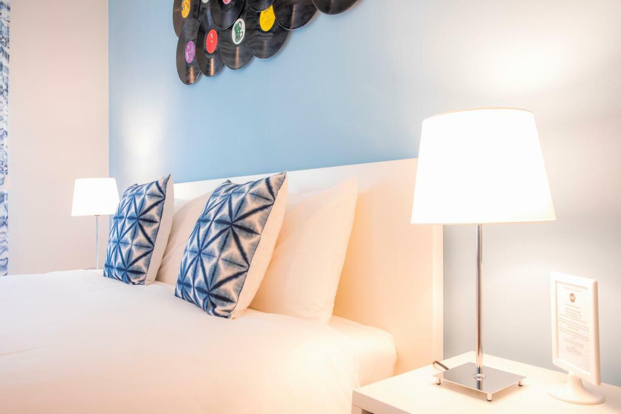 Vinyl Flat Bed & Breakfast - Rooms Lagos Exterior photo